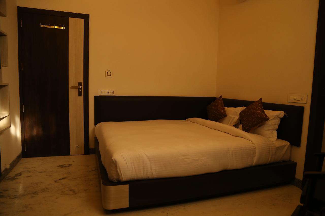 Hotel Delight Udaipur Exterior photo