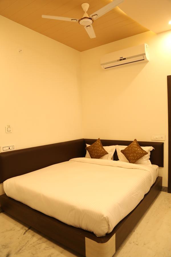 Hotel Delight Udaipur Exterior photo